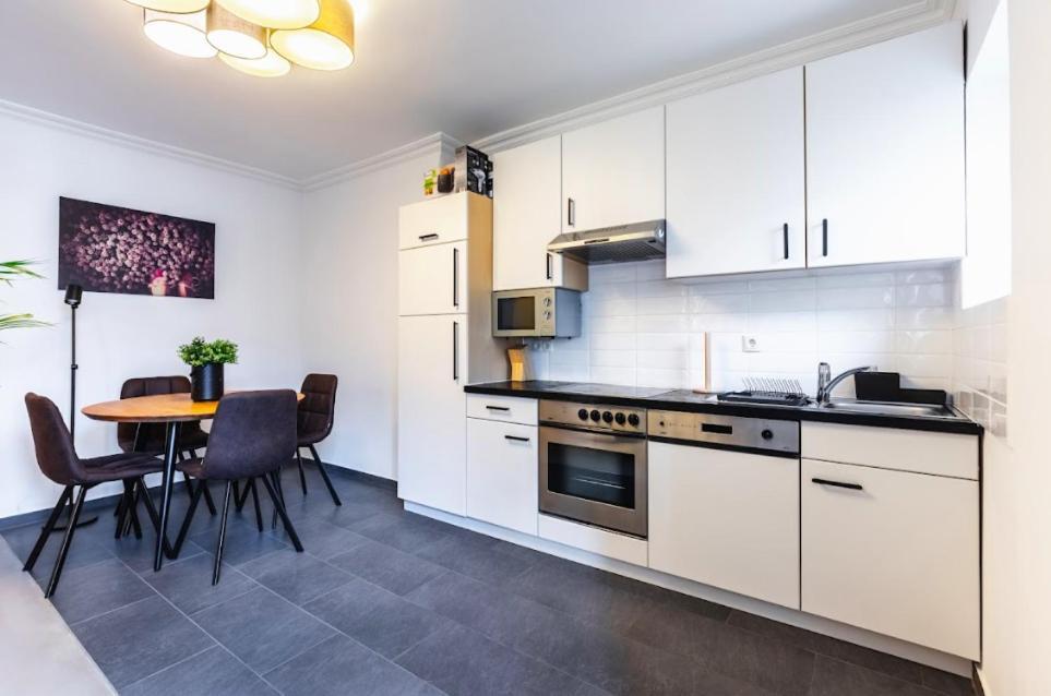 Experience Central Vienna From A Stylish And Modern Apartment Exterior foto